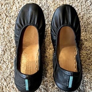 Matte Black Tieks